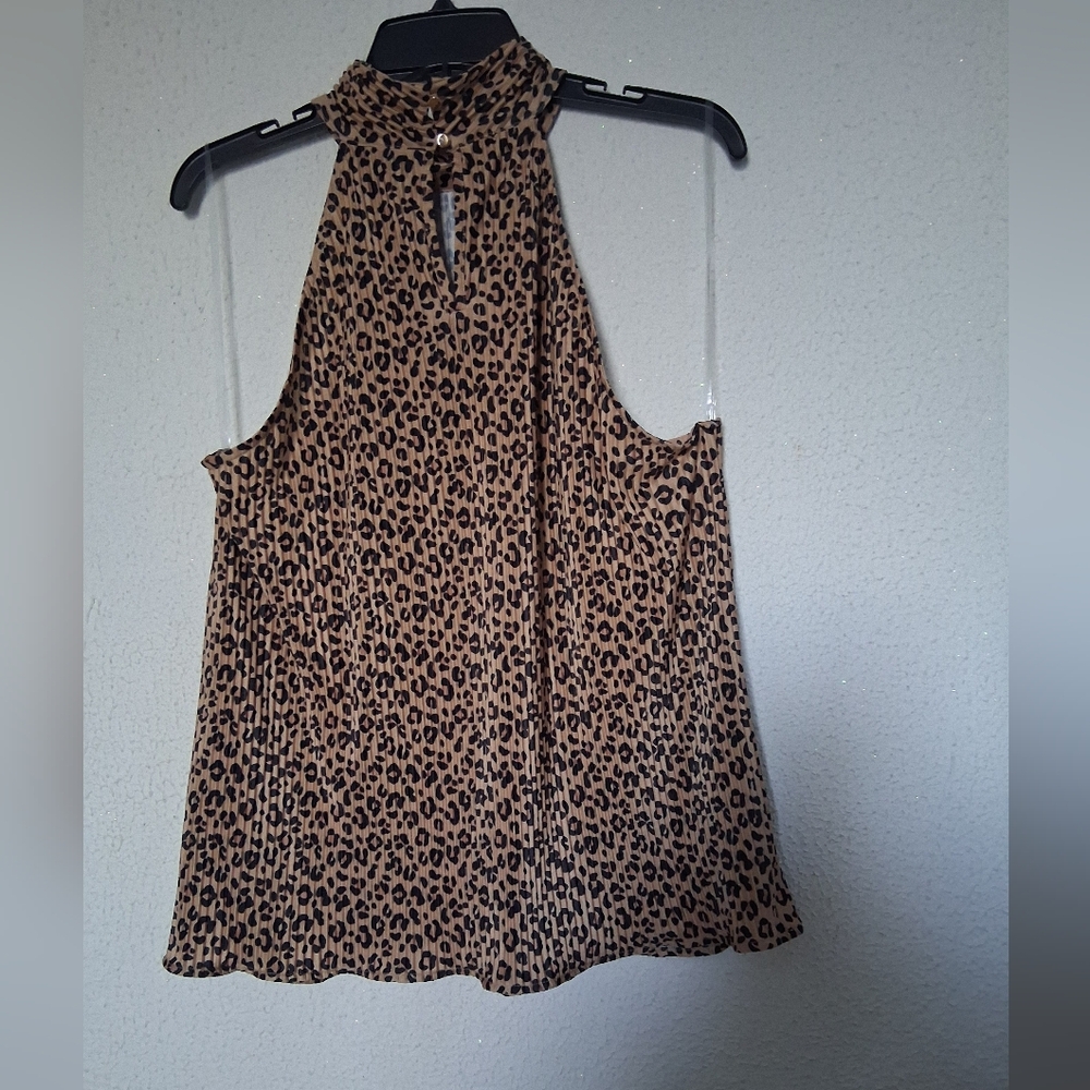 Bold Elements Wome's Leopard Print Sleeveless Top… - image 3